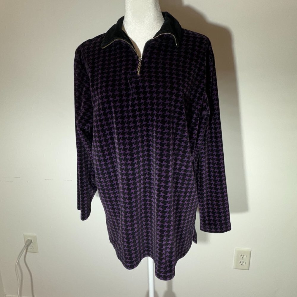 Women's Velour Purple and Black 1/4 Zip Pullover - Size Large - Picture 2 of 12